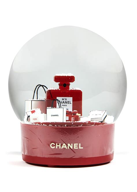 boule de neige chanel